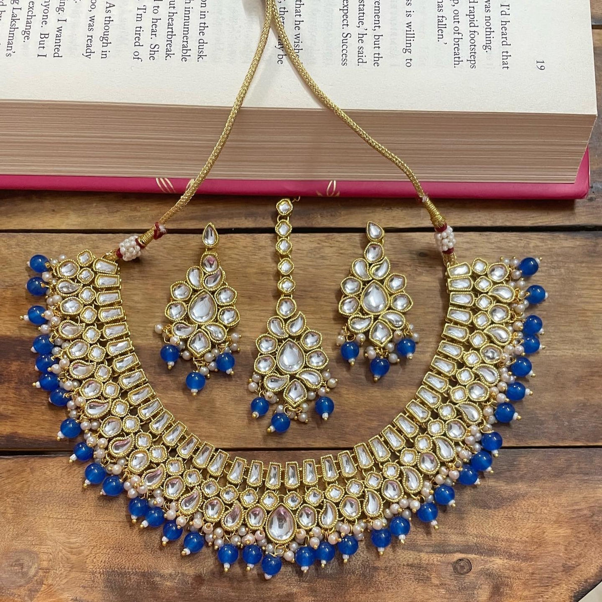 Earrings Veena