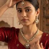 White Jewellery Set with Earrings and Mang Tikka