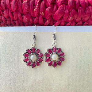 Pretty Floral Earrings (3 colors)