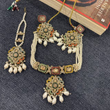 Kanika Jewellery Set with Mang tikka (Multi)