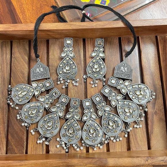 Anaita Jewellery Set