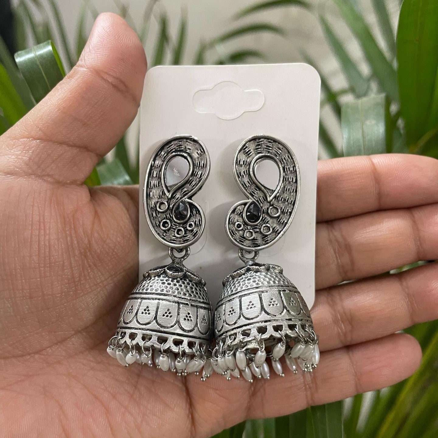 Designer Cubic Zircon Jhumki Silver Plated Clip On Earrings at Rs 1750/pair  | क्यूबिक जिरकोनिया इयररिंग in Jalandhar | ID: 3910585073