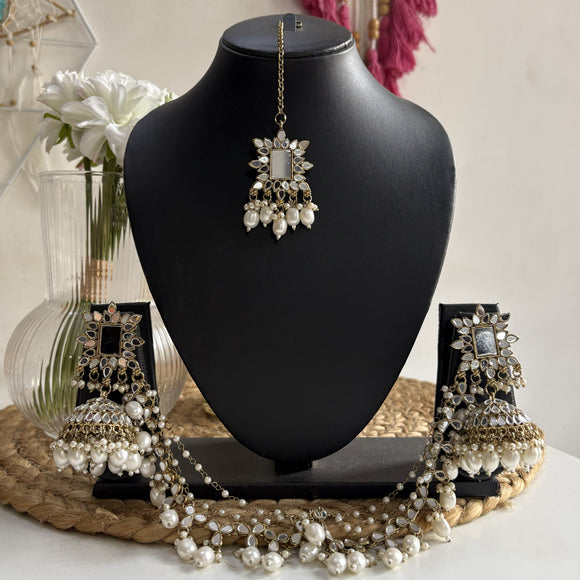 Noor Earrings with Hair chain and Mang tikka (White)